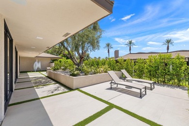 !! BIG PRICE ADJUSTMENT !! Rarely does a residence undergo a - photo 52