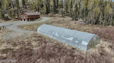 Rustic charm & modern convenience! Enjoy this spacious 2,280 sf - photo 7