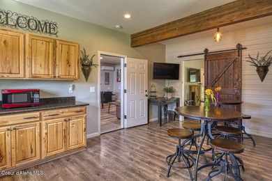Turnkey waterfront retreat just minutes from downtown Sandpoint - photo 7