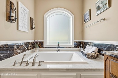 Welcome to the height of luxury coupled with laid back living at - photo 13