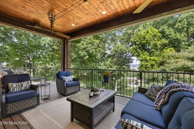 Welcome to the height of luxury coupled with laid back living at - photo 19