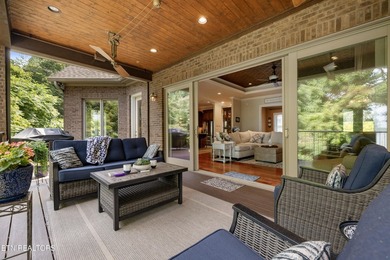 Welcome to the height of luxury coupled with laid back living at - photo 20