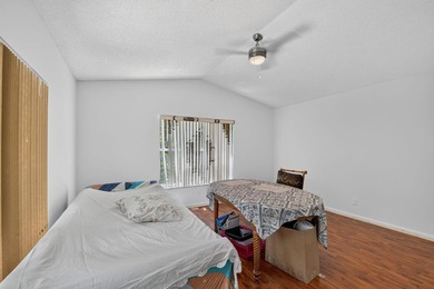 COME AND SEE THIS SPACIOUS 2 STORY HOME LOCATED IN CENTRAL - photo 20