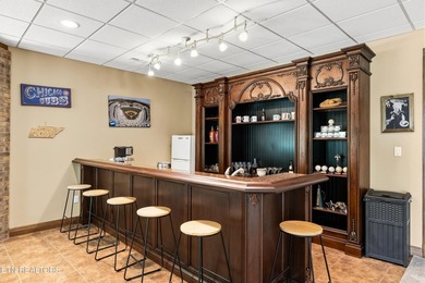 Welcome to the height of luxury coupled with laid back living at - photo 22