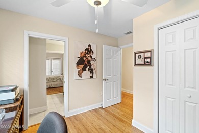 Welcome to 8 Wateree Court, a charming cottage style home - photo 23