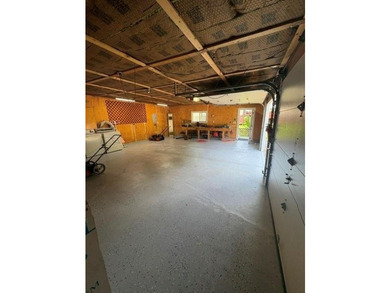 This stunning 4 bedrooms, 1 and a half bath is ready for you - photo 25