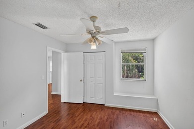 COME AND SEE THIS SPACIOUS 2 STORY HOME LOCATED IN CENTRAL - photo 34