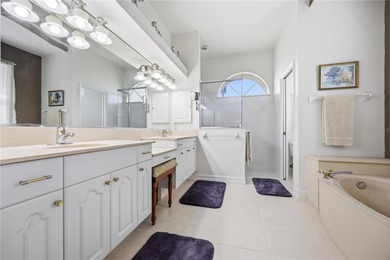 Turnkey furnished and stunning home seated on over half an acre - photo 35