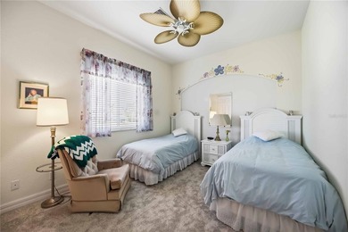 Turnkey furnished and stunning home seated on over half an acre - photo 36