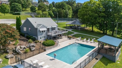 Welcome to the height of luxury coupled with laid back living at - photo 37