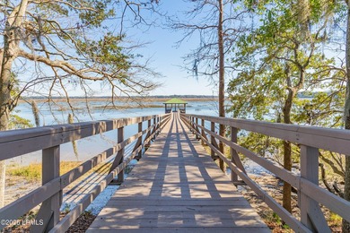 Welcome to 8 Wateree Court, a charming cottage style home - photo 48