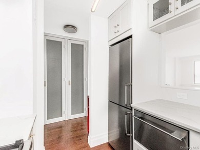 Enjoy never-ending, beautiful, unobstructed Hudson River views - photo 5