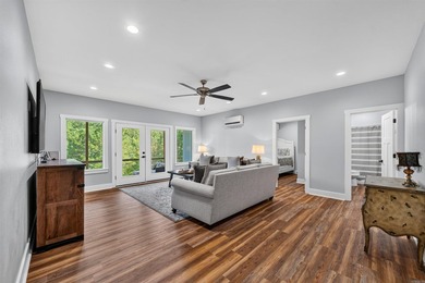 Experience luxury living on peaceful Lake Catherine in this 3 - photo 32