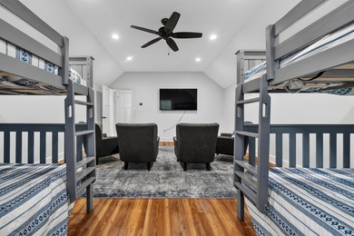 Experience luxury living on peaceful Lake Catherine in this 3 - photo 38
