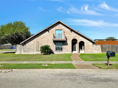 Ready for the summer days! Looking for your dream backyard? Look - photo 1