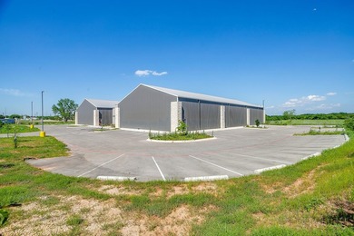 Positioned in the heart of Granbury, this exceptional commercial - photo 24