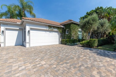 This gorgeous home has been extensively upgraded to the highest - photo 2