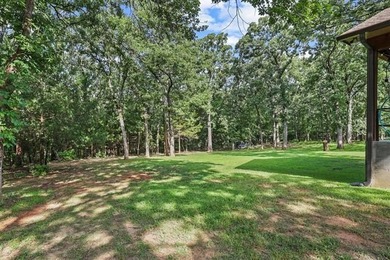 This custom-built 2022 home in Sandpoint on Lake Texoma offers - photo 36
