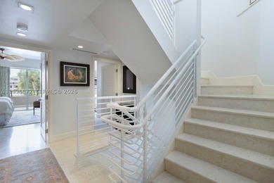 Exceptionally rare beachfront, standalone, townhouse in Key - photo 42