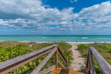Exquisite gated oceanfront estate that epitomizes luxury living - photo 5