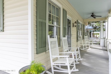 Historic home located within walking distance of charming - photo 3