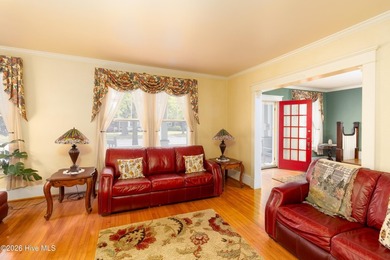 Historic home located within walking distance of charming - photo 8