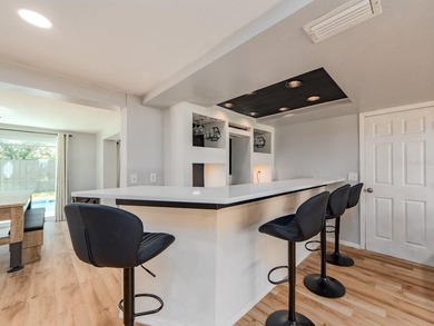 Newly renovated 3 bedroom 3 bathroom home sitting on a oversized - photo 11