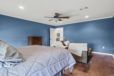 Rollin, Rollin, Rollin on the River! What a beauty, 3 Bedroom