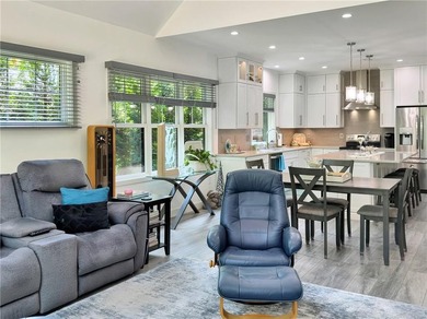 Enjoy the serenity of a South County lifestyle. High quality - photo 15
