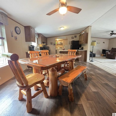 Welcome to this Kentucky Lake Home where quality meets space - photo 19