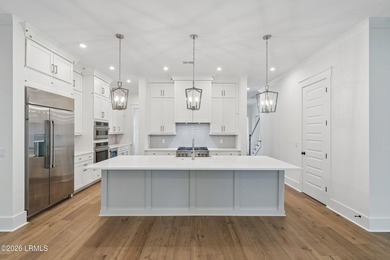 Brand new and move-in ready in the prestigious Berkeley Hall - photo 25