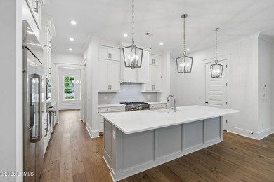 Brand new and move-in ready in the prestigious Berkeley Hall - photo 27