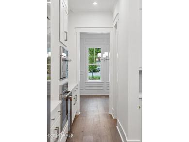 Brand new and move-in ready in the prestigious Berkeley Hall - photo 41