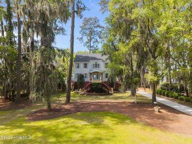 Located in the gated waterfront community of Pamlico Plantation - photo 8