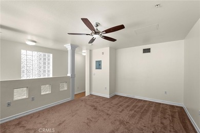 Gorgeous turnkey corner unit on 5th floor at Union Square - photo 11