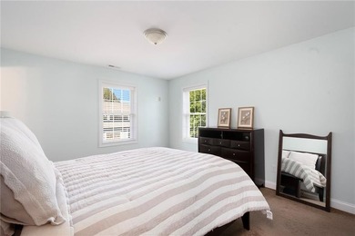 Welcome to 55 Vine Street, a beautifully maintained - photo 29