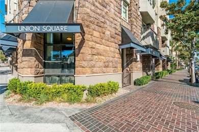 Gorgeous turnkey corner unit on 5th floor at Union Square - photo 30