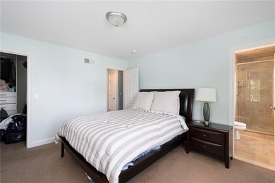 Welcome to 55 Vine Street, a beautifully maintained - photo 30