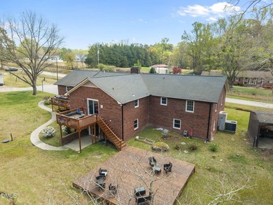 Back on the market due to no fault of the seller! Set on over - photo 30