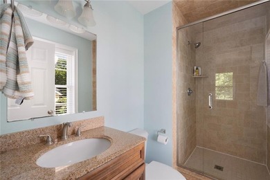 Welcome to 55 Vine Street, a beautifully maintained - photo 32