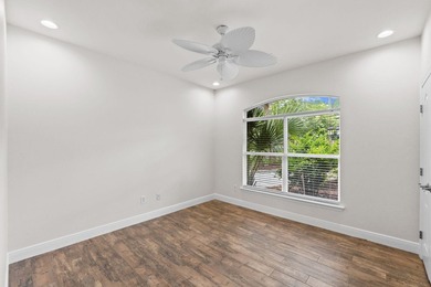 Waterfront multigenerational dream home on half an acre, all on - photo 33