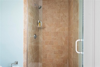 Welcome to 55 Vine Street, a beautifully maintained - photo 33