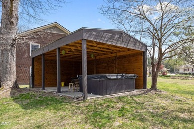 Back on the market due to no fault of the seller! Set on over - photo 33
