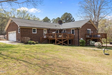 Back on the market due to no fault of the seller! Set on over - photo 34