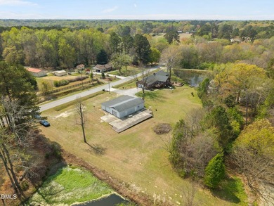 Back on the market due to no fault of the seller! Set on over - photo 38