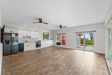 Waterfront multigenerational dream home on half an acre, all on - photo 41