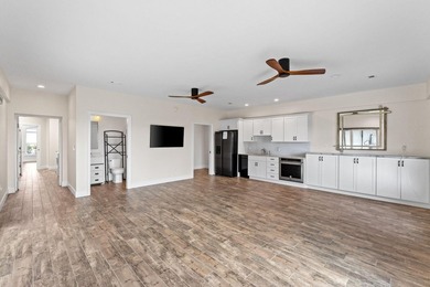 Waterfront multigenerational dream home on half an acre, all on - photo 44