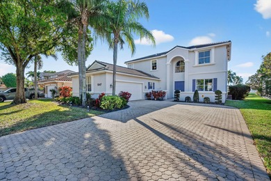 (private lake, pond, coastal) Home For Sale in Lake Worth Florida