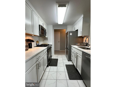 BACK TO MARKET!! RARE OPPORTUNITY! BUYER LOST FINANCING ! - photo 9