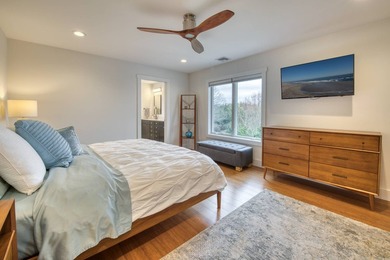 Nestled in a quiet residential enclave and surrounded by mature - photo 14
